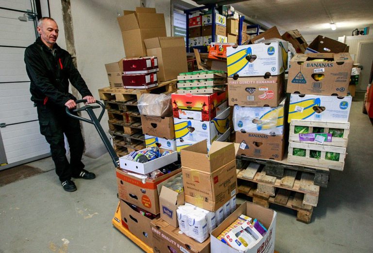 Podpořili jsme Potravinovou banku Prahy a Středočeského kraje