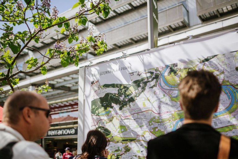 Metropolitní plán se vydává na cestu po městských částech