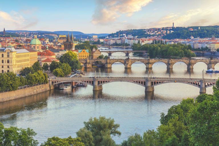 Praha má plán, jak na klima