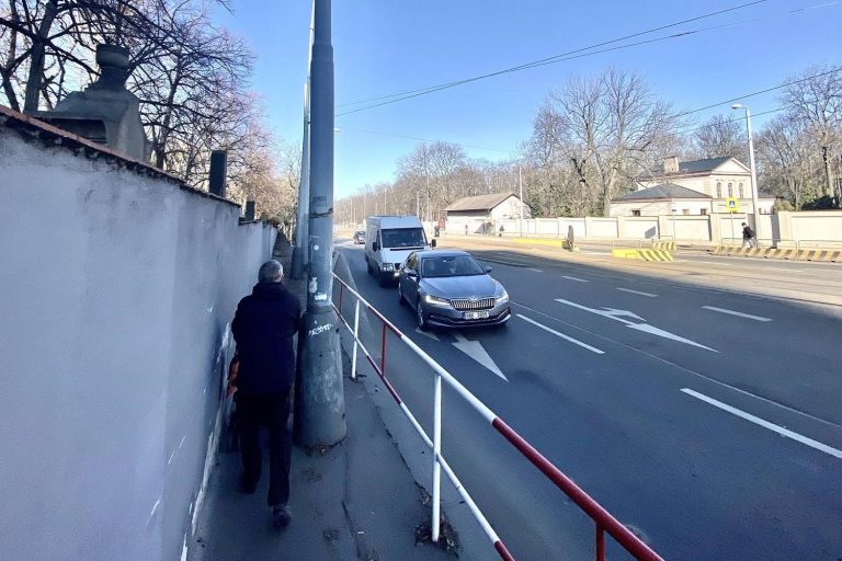 Utajovaná rekonstrukce ulice Želivského